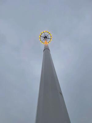 Hot Dip Galvanized Self-Propelled LED Flood Lighting Telecommunication 10m-60m Range Lifting Operation Antenna Tower