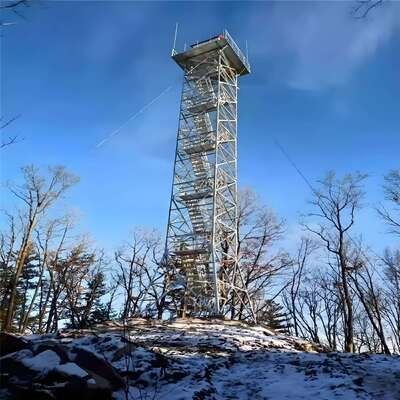 Lightning Tower Customized Steel Lightning Protection Tower with Height Range from 10 Meters to 60 Meters for Industrial Applications