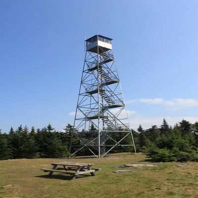 Customizable Steel Lookout Guard Tower Hot Dip Galvanizing Surface Treatment for Telecommunication Applications