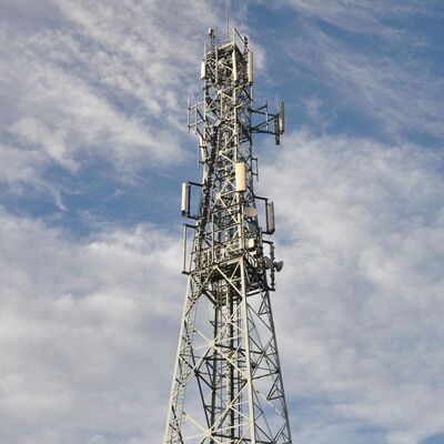 Angular Tower Steel Telecommunication Radio Broadcasting Mobile Cell Communication Tower