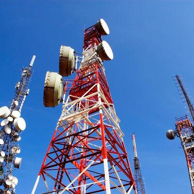 Steel tube tower featuring rigorous design and hot dip galvanized anti corrosion process for operation in harsh weather conditions