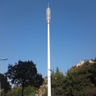 Galvanized Steel Monopole Tubular Telecom Antenna Tower 10-60m Height 30-Year Service Life