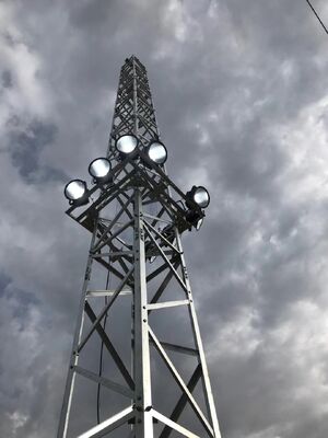 Customized 20M 25M 30M 40M High Mast Pole High Mast Tower with Flood Lights Pole Q235 Steel Lamp Post