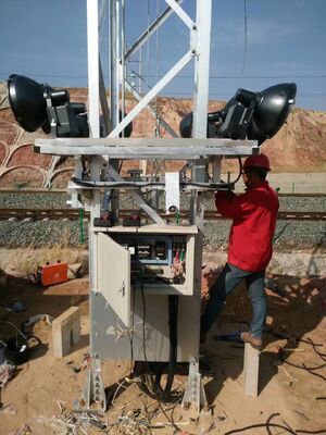 Customized 20M 25M 30M 40M High Mast Pole High Mast Tower with Flood Lights Pole Q235 Steel Lamp Post