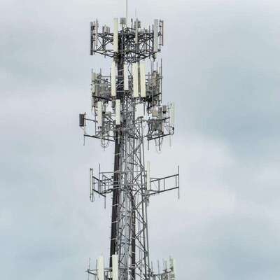 Custom height angle steel tower with hot dip galvanized anti corrosion treatment suitable for 4G 5G signal transmission and radio coverage