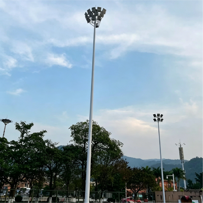 Heavy Duty Floodlight Tower Featuring Hot Dip Galvanized Steel and Configurable High Power Floodlights for Wide Area Outdoor Lighting