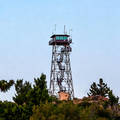 Guard Tower fire observation tower with customizable height and hot dip galvanized anti corrosion treatment for outdoor surveillance